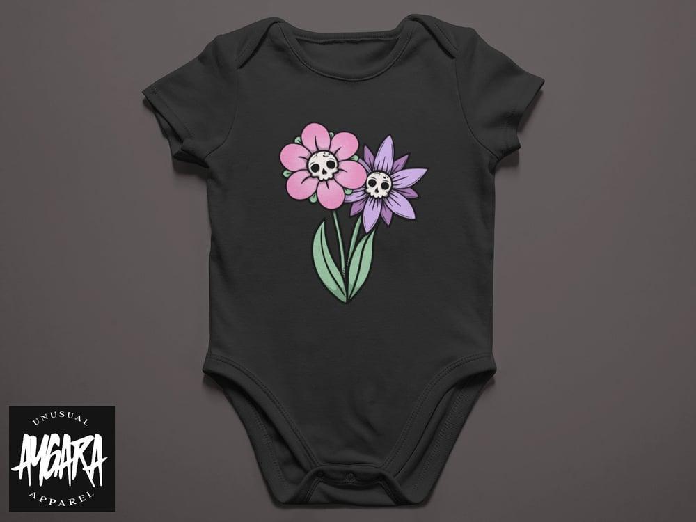 Baby-Youth Black 'Skull Flowers' Onesie/T-Shirt - Aygara