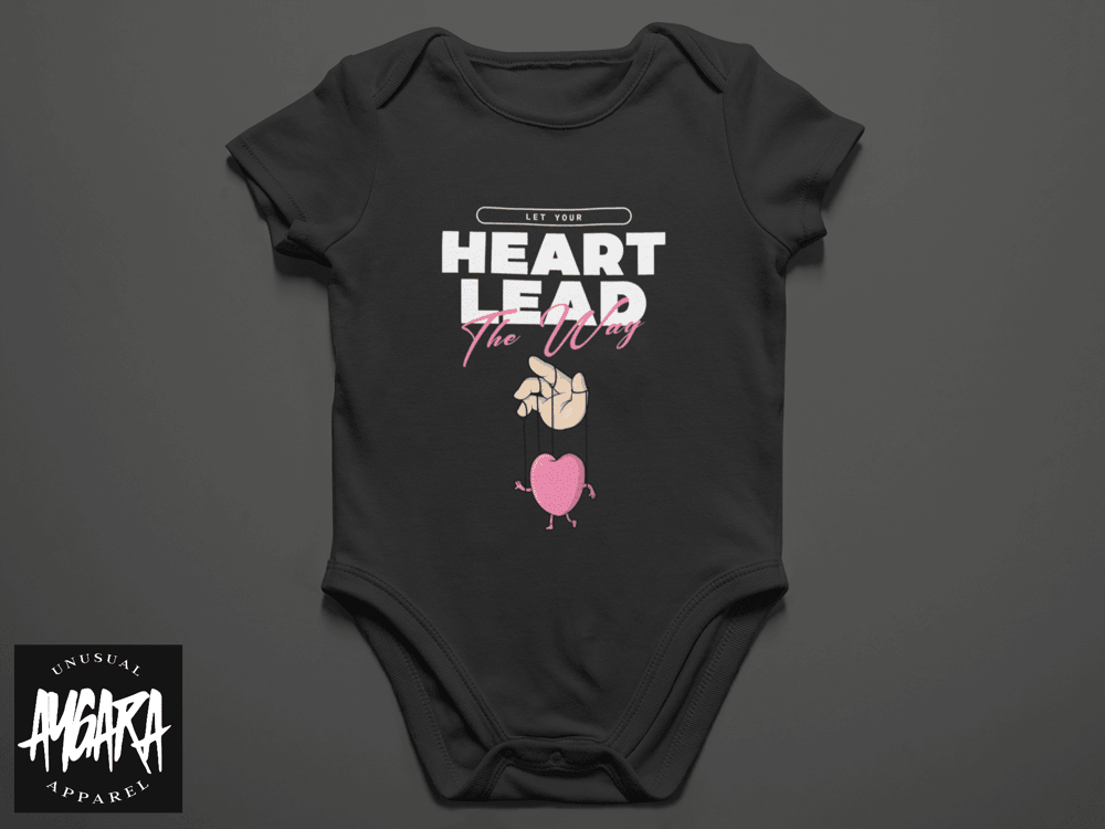 Baby-Youth "Heart Lead the Way" Black Onesie/T-Shirt - Aygara