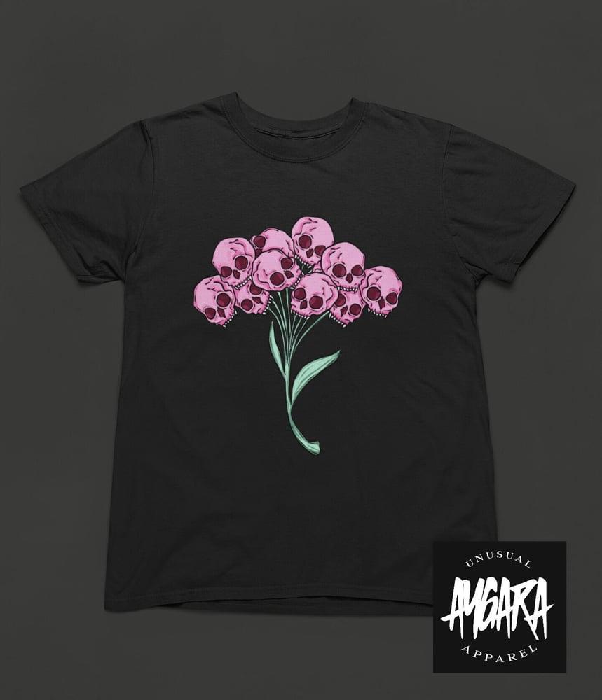 Black 'Skull Bouquet' Adult T-Shirt - Aygara