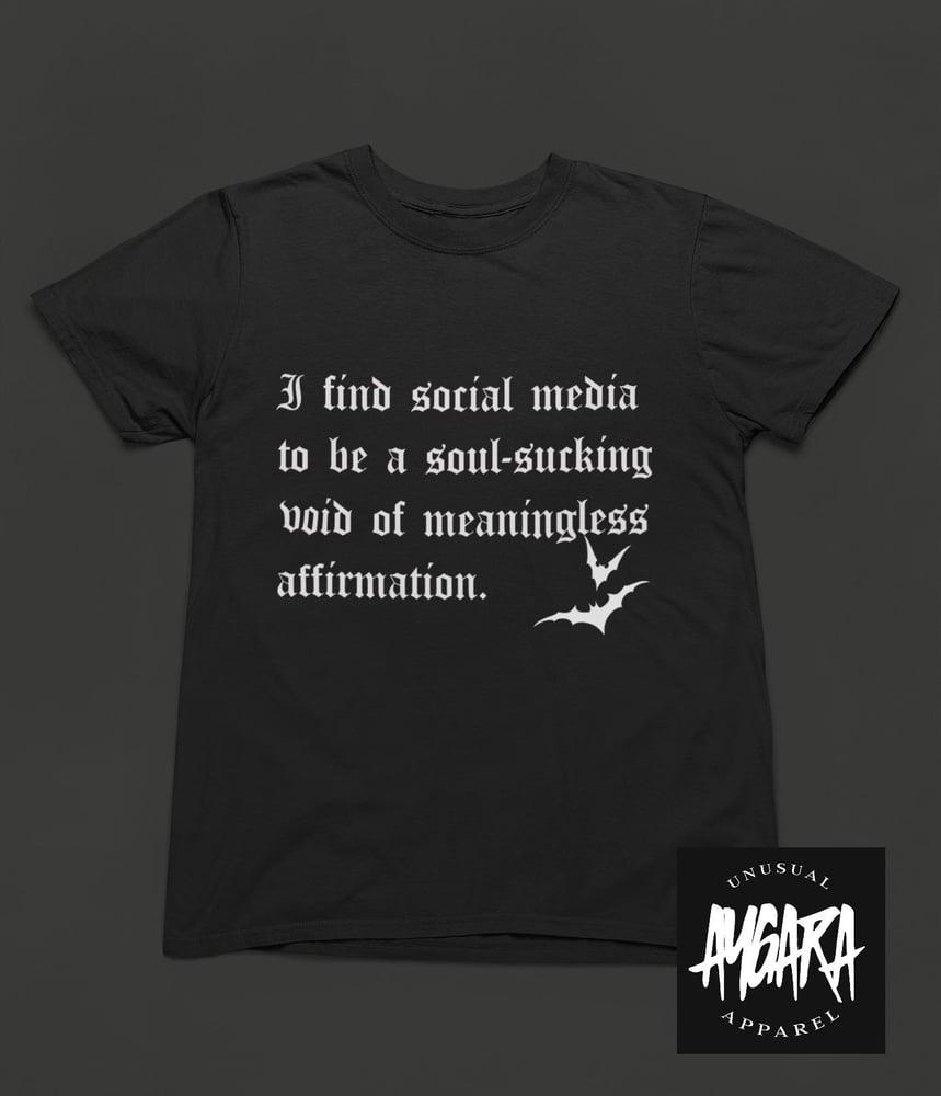 Black 'Wednesday Social Media Quote' Adult T-Shirt - Aygara